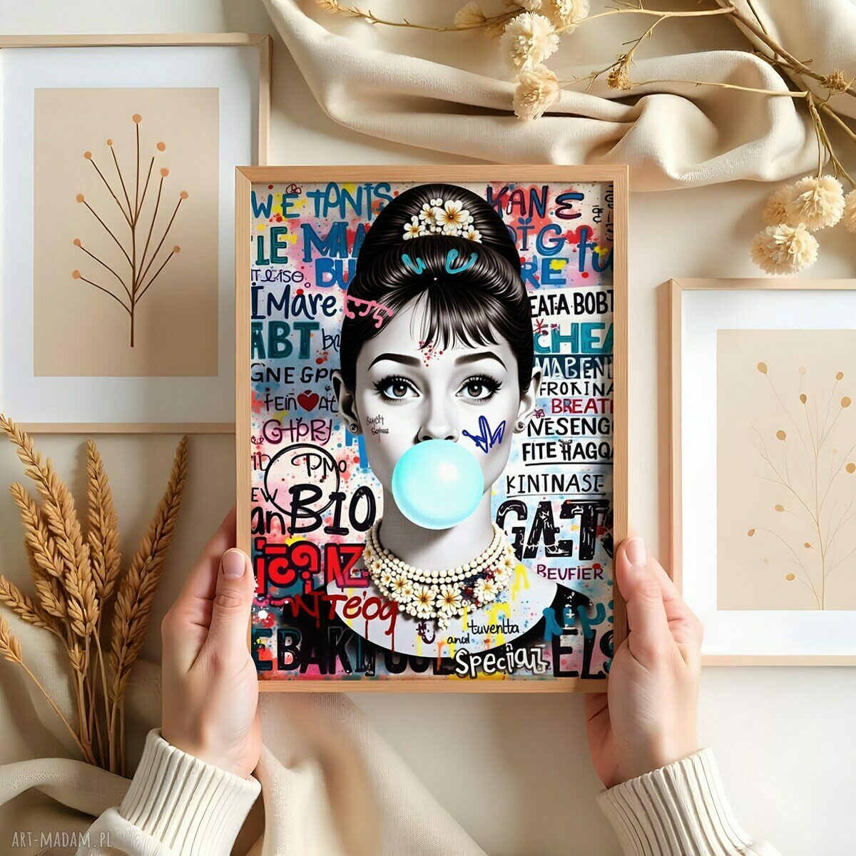 Nowoczesna Audrey - plakat do sypialni 40x50 cm Hogstudio