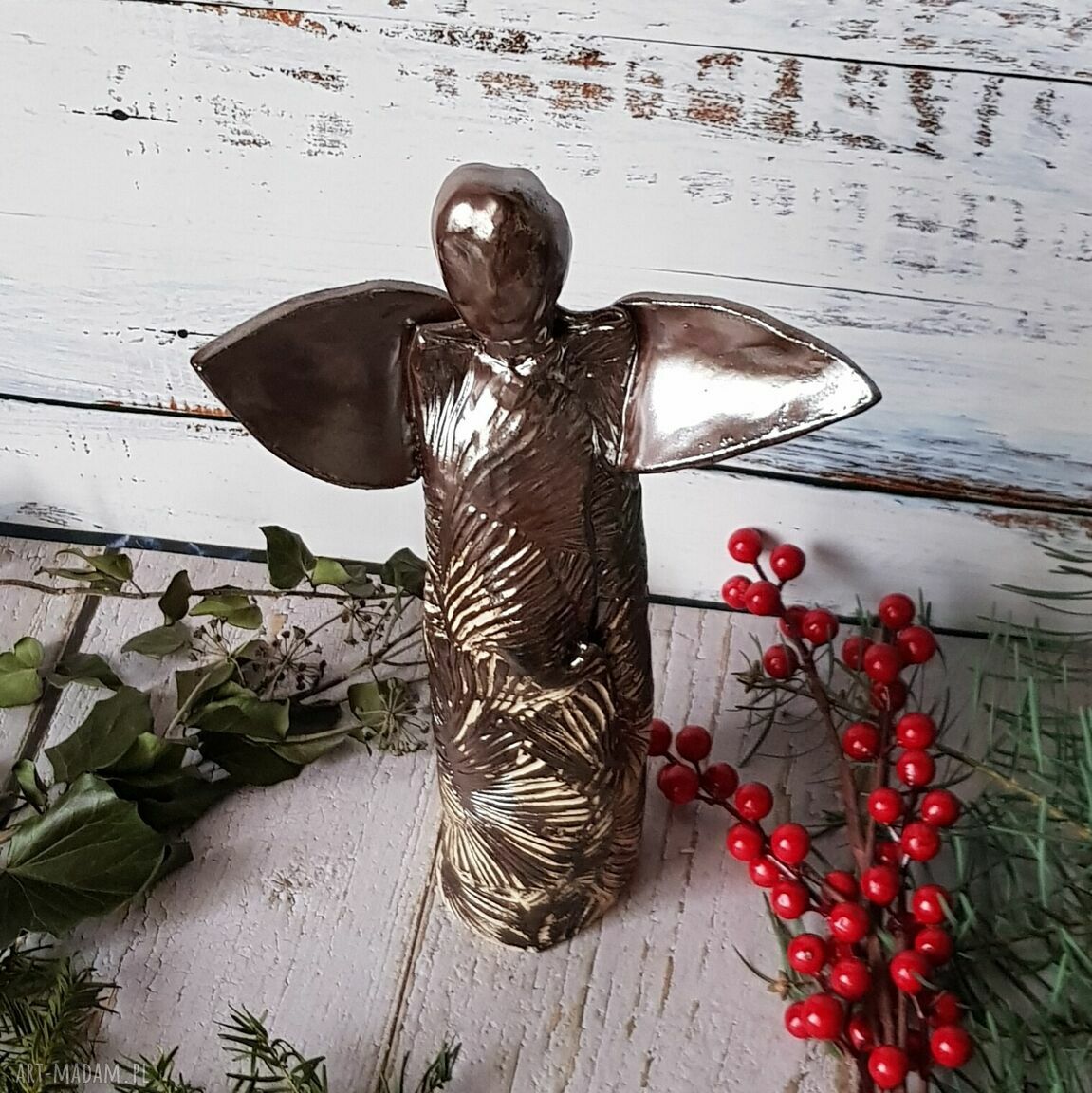 Nowoczesny anioł XL z ceramiki - figurka ręcznie lepiona