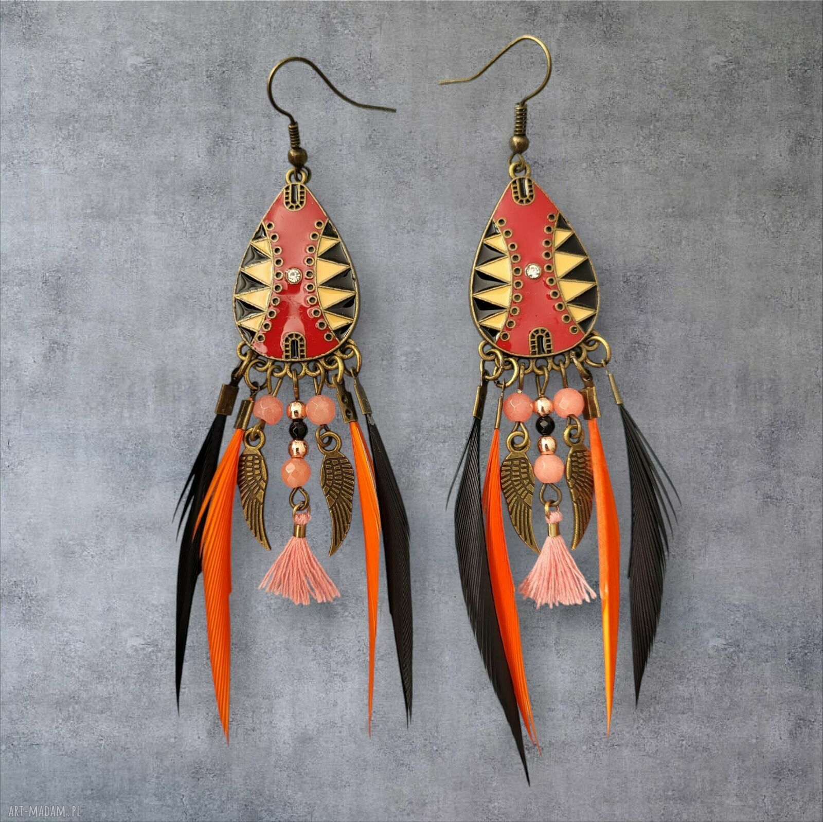 Kolczyki boho z piórkami i naturalnymi kamieniami Indianoo