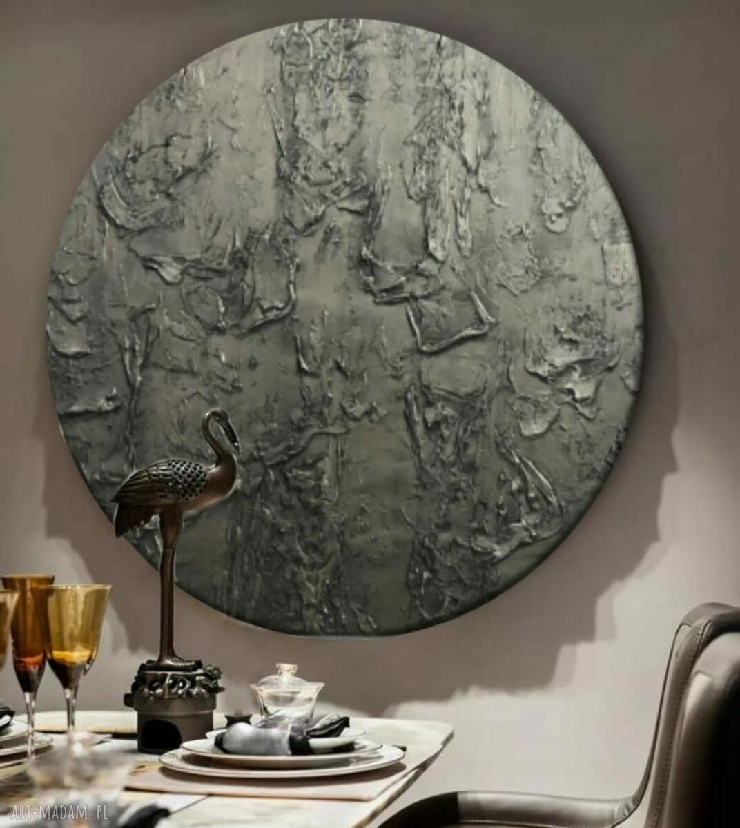 Modny okrągły obraz 80 cm do salonu - rzeźbiona metaliczna dekoracja czarny i złoto