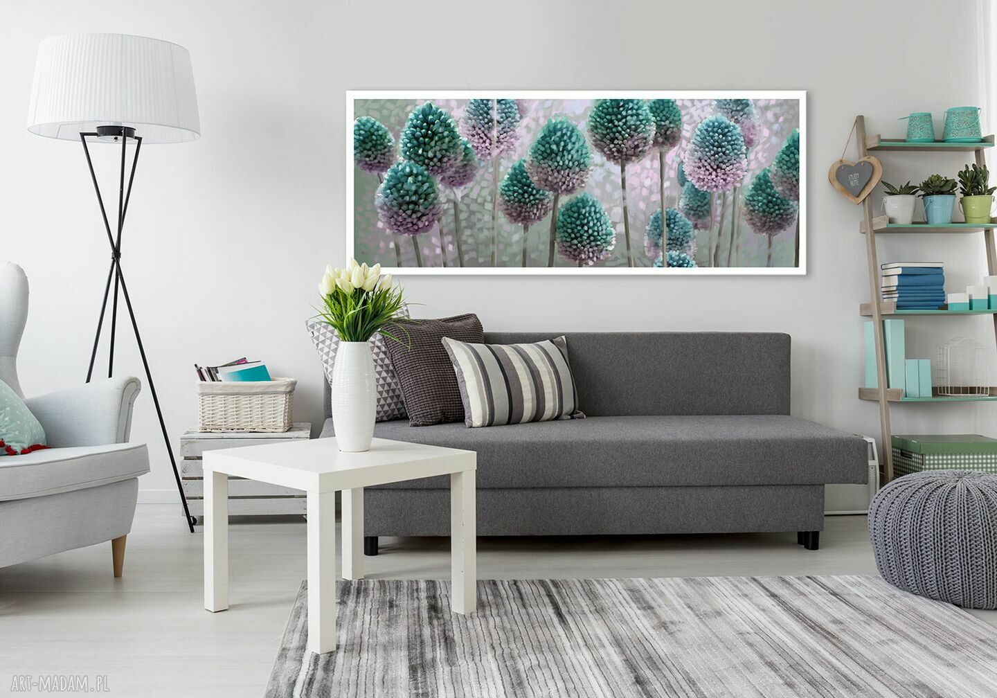 Obraz na płótnie 147 x 60 cm „Kwiaty czosnków w błękitach” - gotowy do zawieszenia