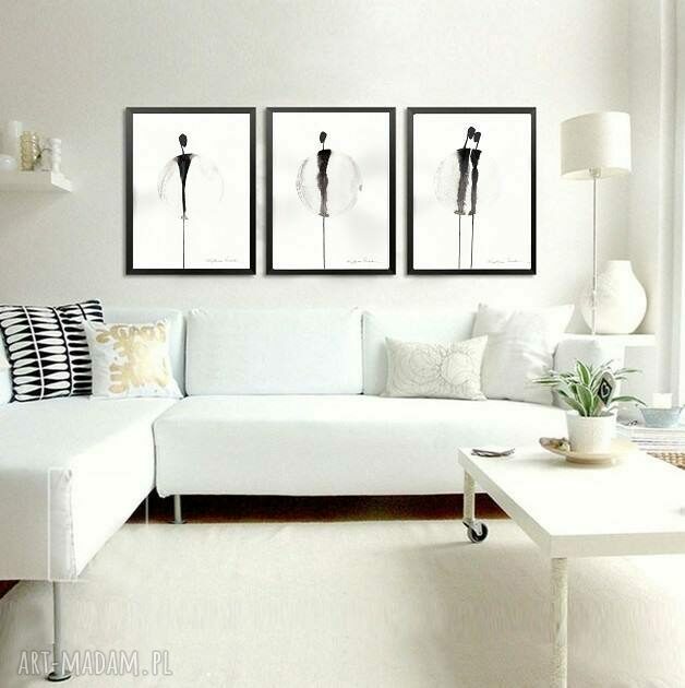 obraz malowany tuszem "About real relationship - she" 30x42