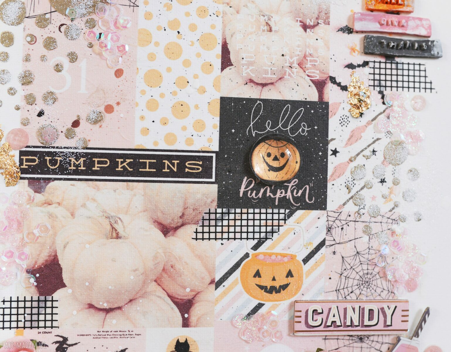 Obraz mix-mediowy SWEET HALLOWEEN - duchy, dynie i kwiaty 25x35 cm