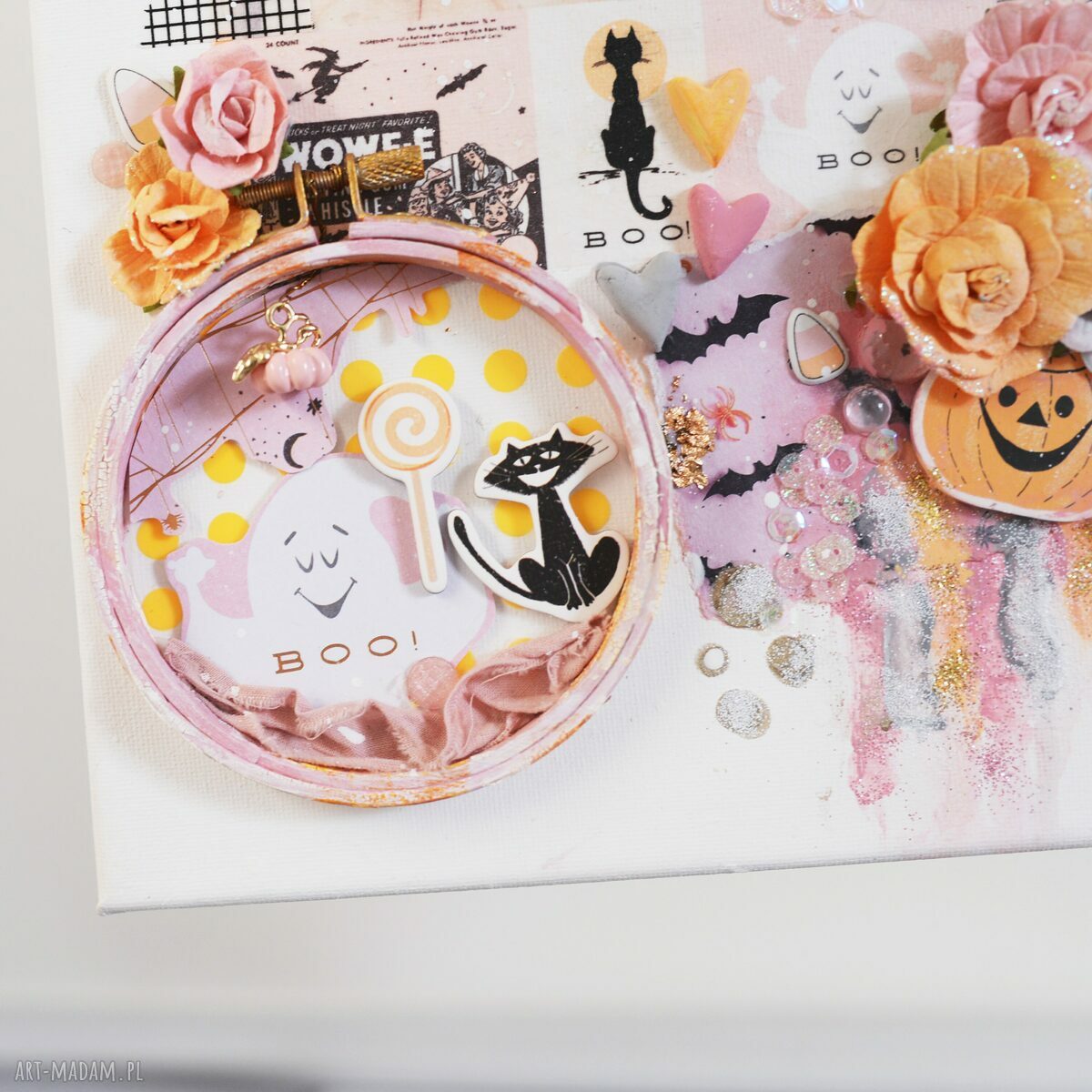 Obraz mix-mediowy SWEET HALLOWEEN - duchy, dynie i kwiaty 25x35 cm