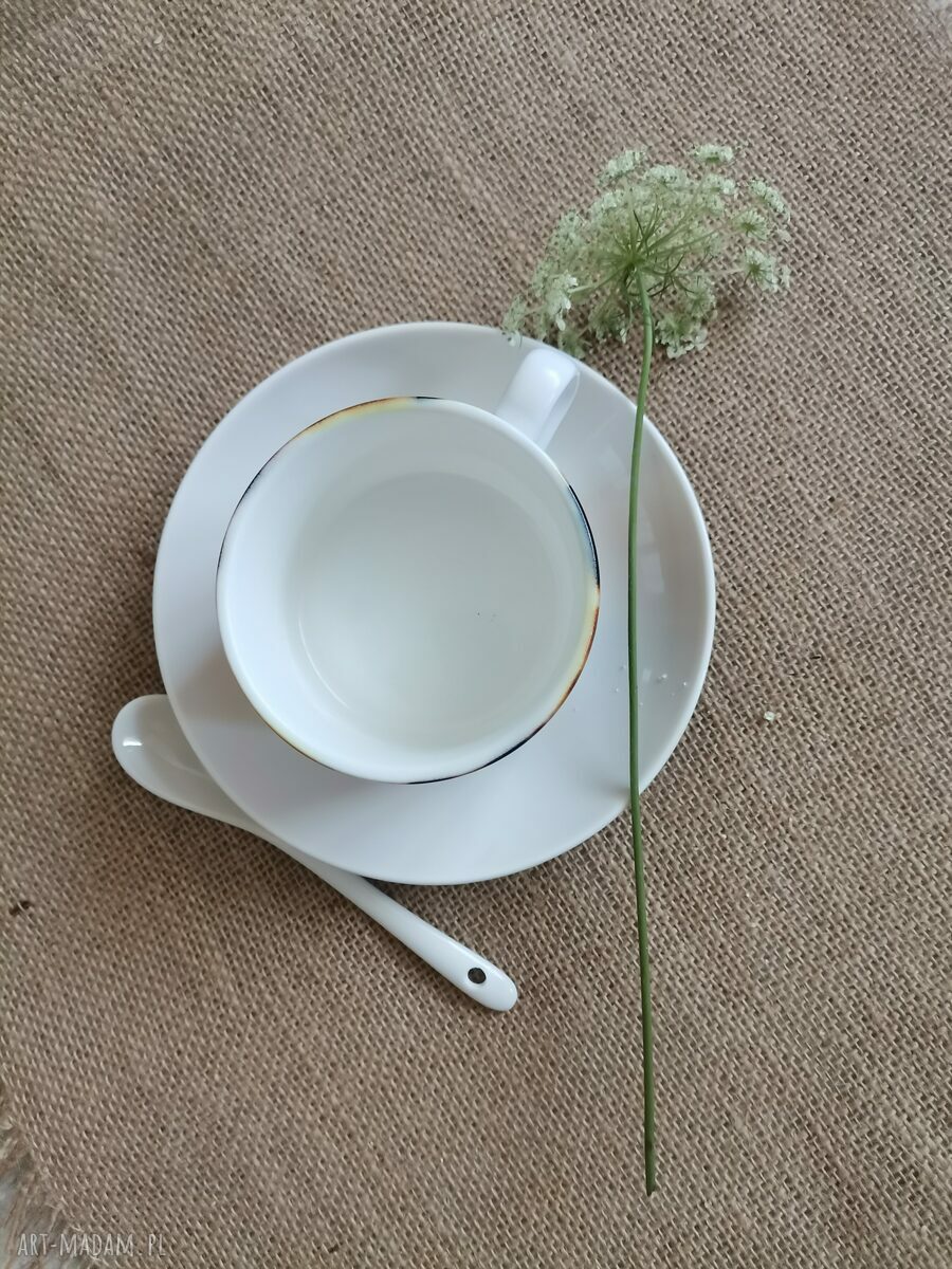 Filiżanka „Kolor Kobiety - Żółty” - ręcznie malowany komplet z porcelany
