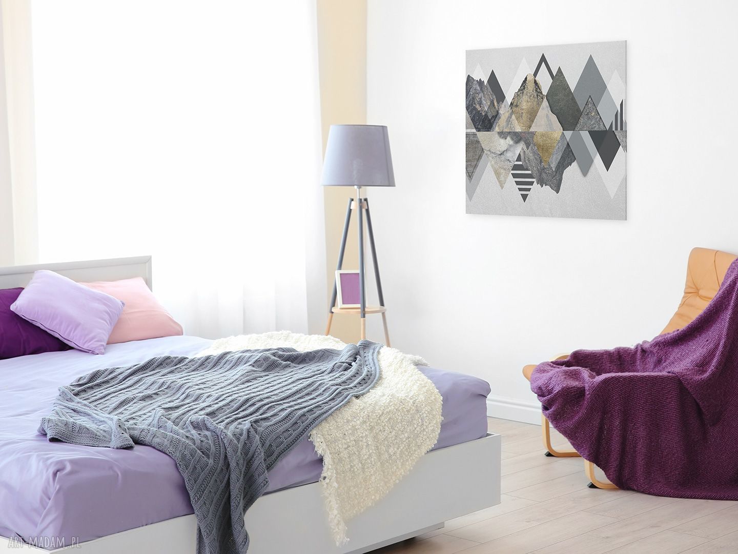 Góry z trójkątów - obraz na płótnie 80x80 cm