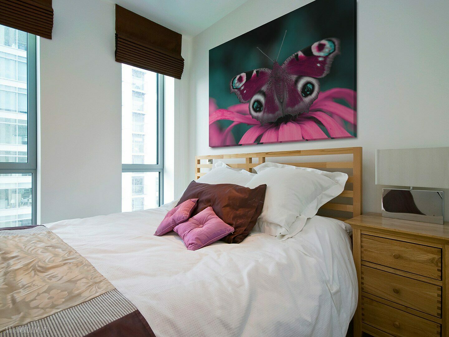 Obraz na płótnie - MOTYL KWIAT - 120x80 cm (08101)