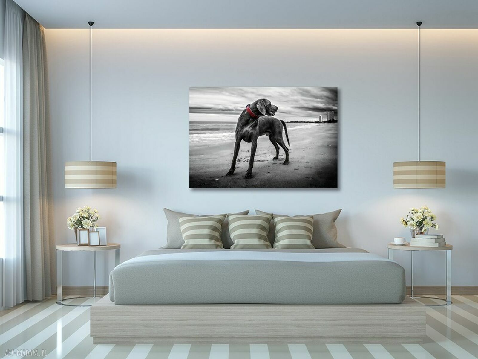 Obraz na płótnie z wyżłem weimarskim - plaża i morze 120x80 cm