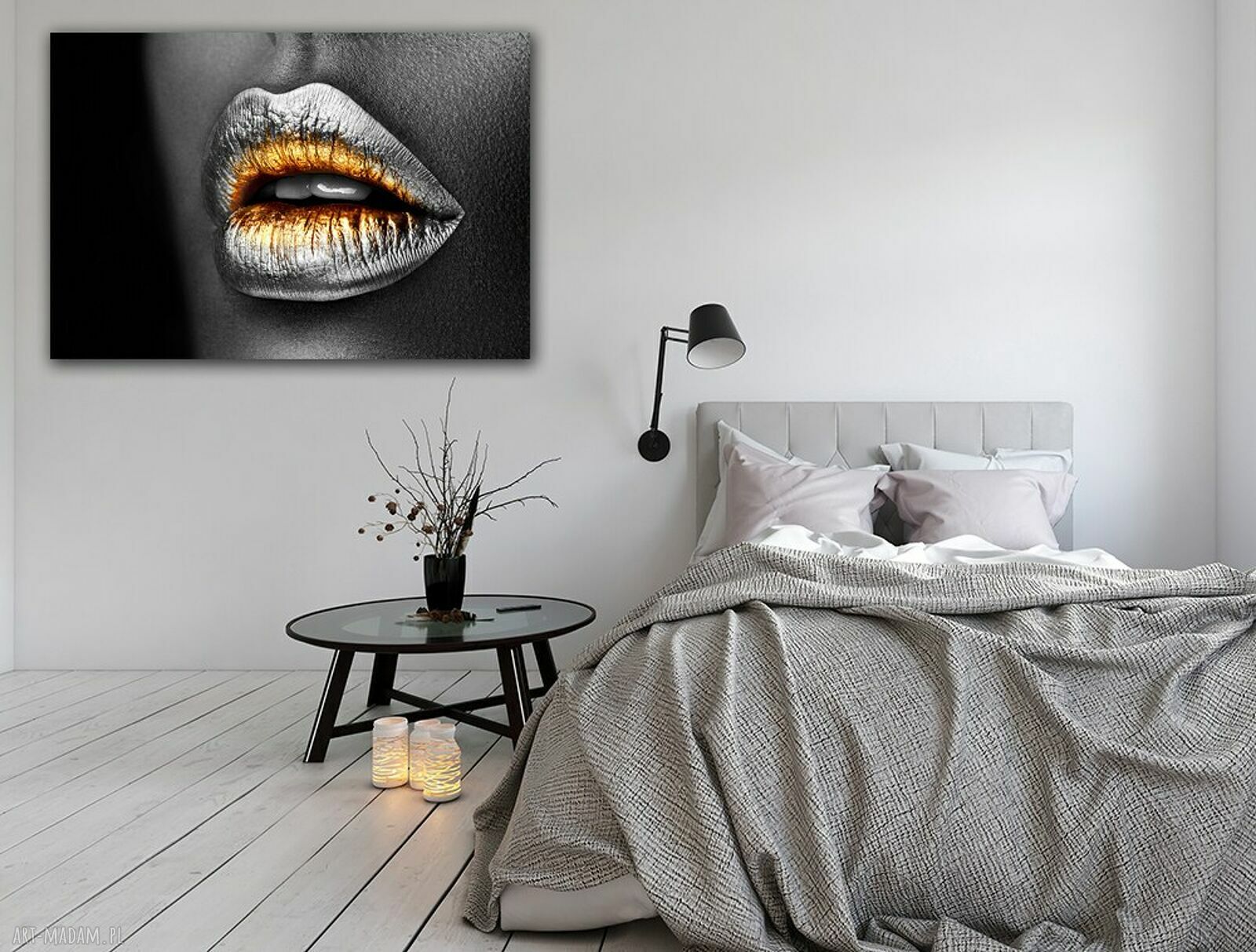 Obraz na ścianę Usta 3 - srebrno-złoty plakat glamour 120x80 cm