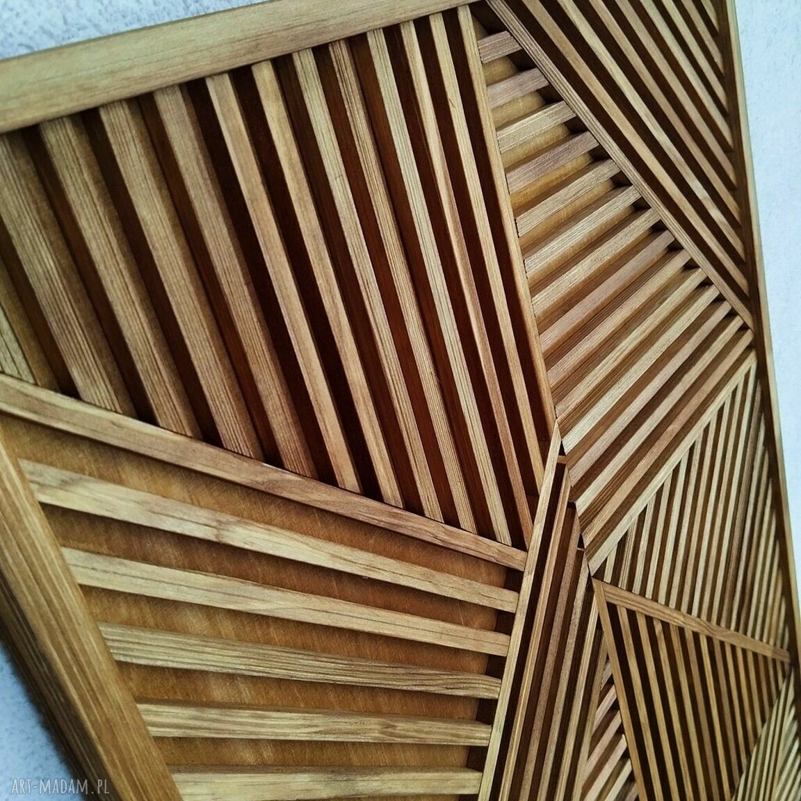 Obraz z drewna 89x49,5 cm - dekoracja ścienna do salonu w kolorze dębu