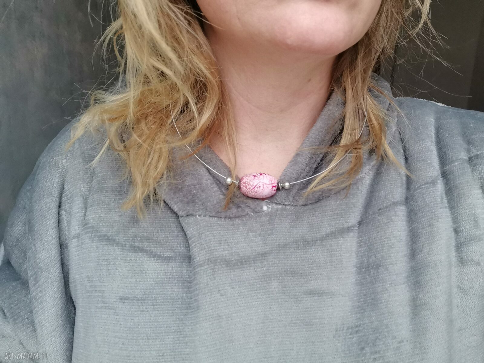 Naszyjnik obroża - choker z futrzanym akcentem w stylu boho folk