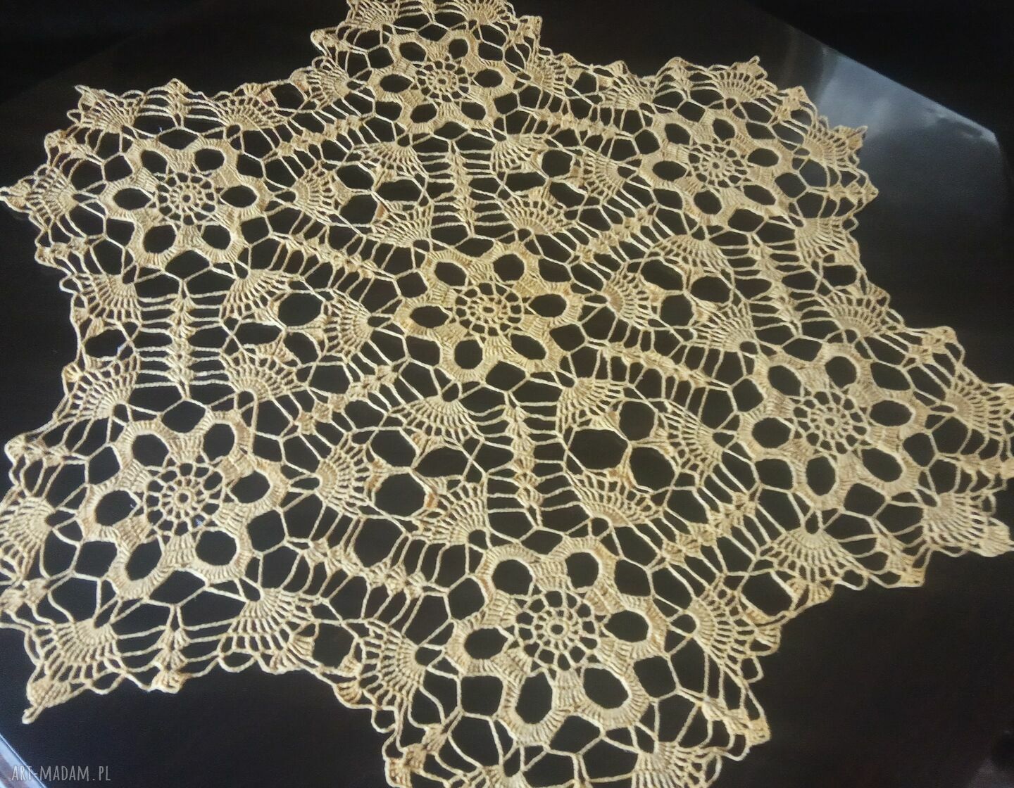 Obrus słonecznożółty - okrągły rękodzieło z bawełny, średnica 86 cm