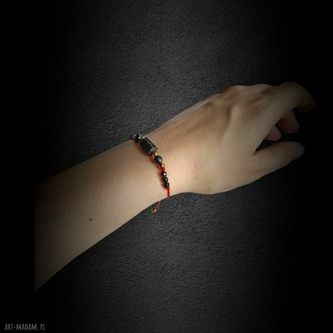 Ochronna bransoletka - amulet z czarnego turmalinu, onyksu i hematytu
