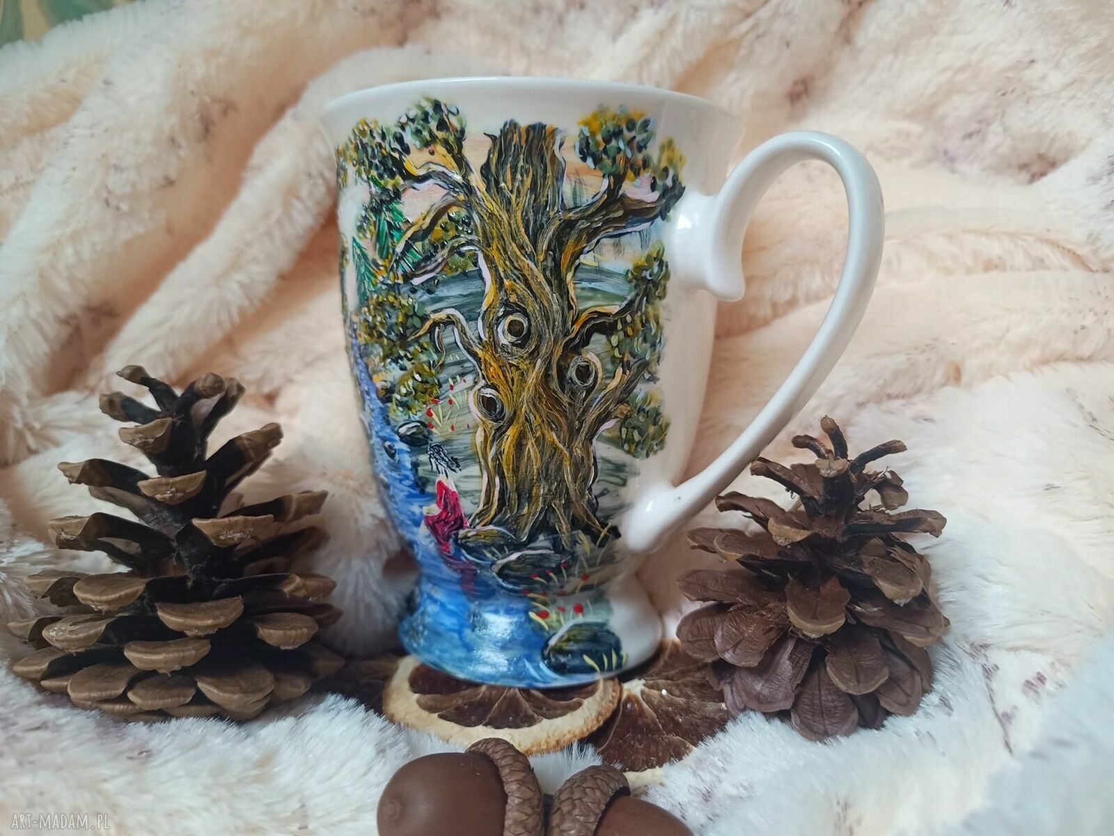 Odpoczynek - ręcznie malowany kubek z porcelany 300 ml