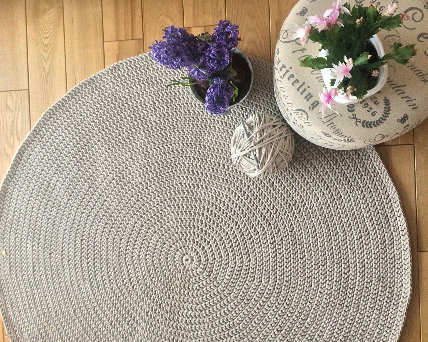 Okrągły dywan ze sznurka bawełnianego - 140 cm