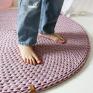 pokoik dziecka szyddełkowy dywan okrągły gruby w kolorze