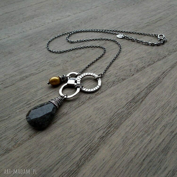 naszyjniki: ASYMETRYCZNY NASZYJNIK KWARC RUTYLOWY I PERŁA. HandMade