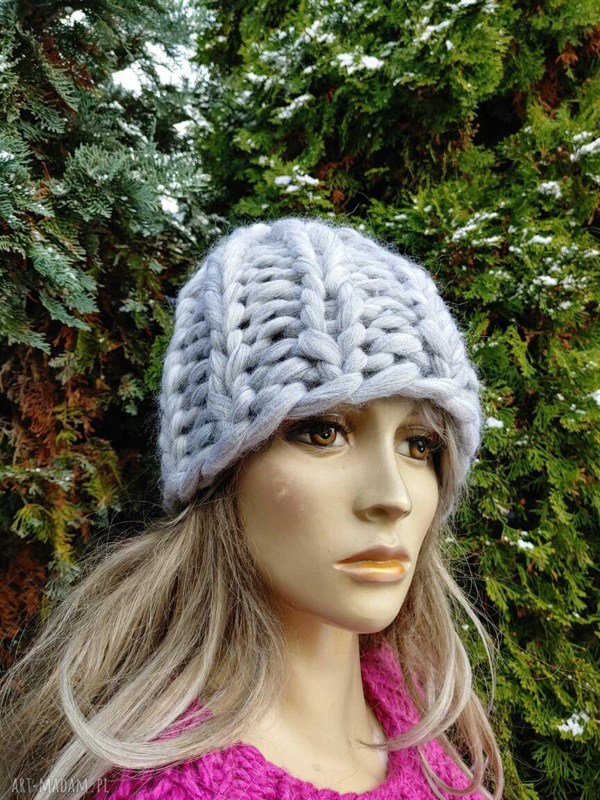 Czapka z olbrzymiej wełny merynosa - oversize i grube sploty (giant knitting)