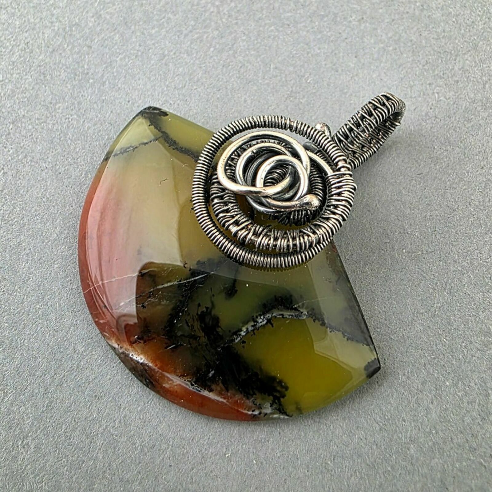 Olleandra - wisiorek z opalem w oksydowanym srebrze wire-wrapping