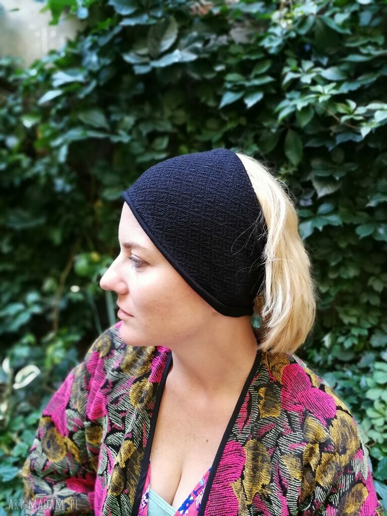 Czarna opaska damska z koronki handmade