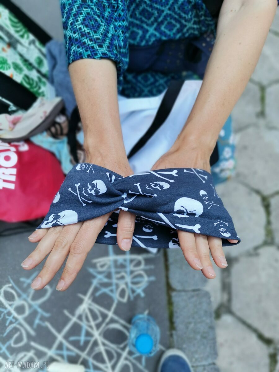 Opaska turbanowa w czaszki - uniwersalna, handmade (box A1)