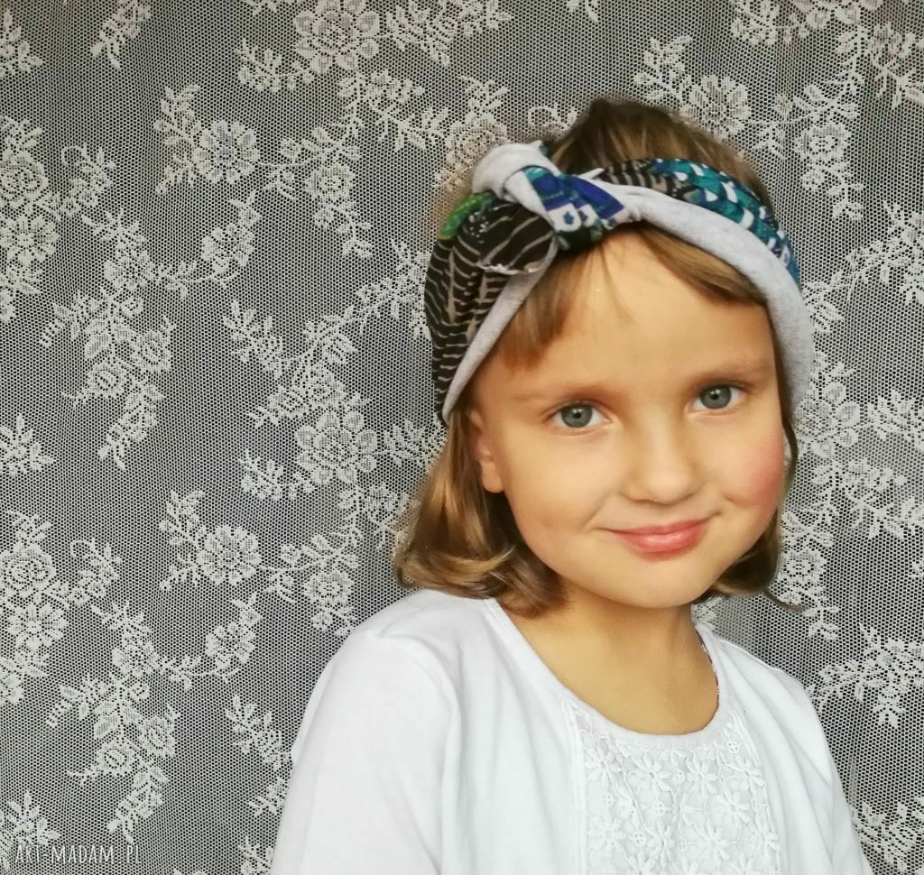 Opaska uniwersalna dla dziewczynki w kwiatowym stylu boho - wiązana na podszewce