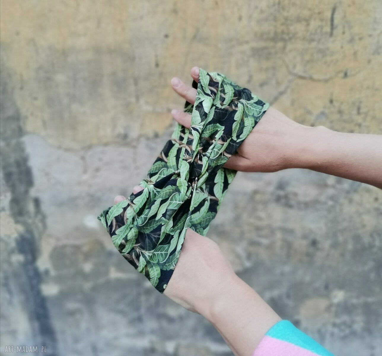 Opaska turban z liśćmi Monstera w stylu boho etno folk
