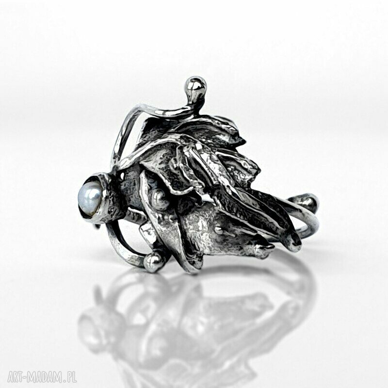 pierścionki: Orchid srebrny pierścionek z perłą Ręcznie wykonane