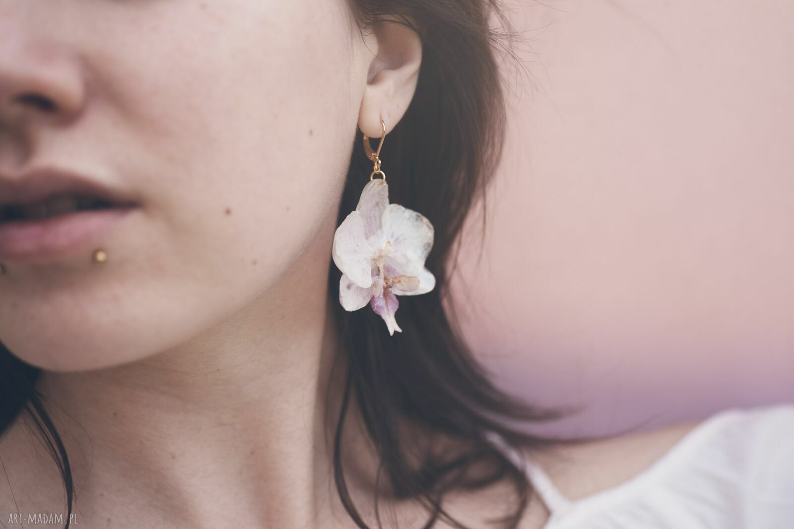 Kolczyki Orchidea - prawdziwy storczyk w żywicy