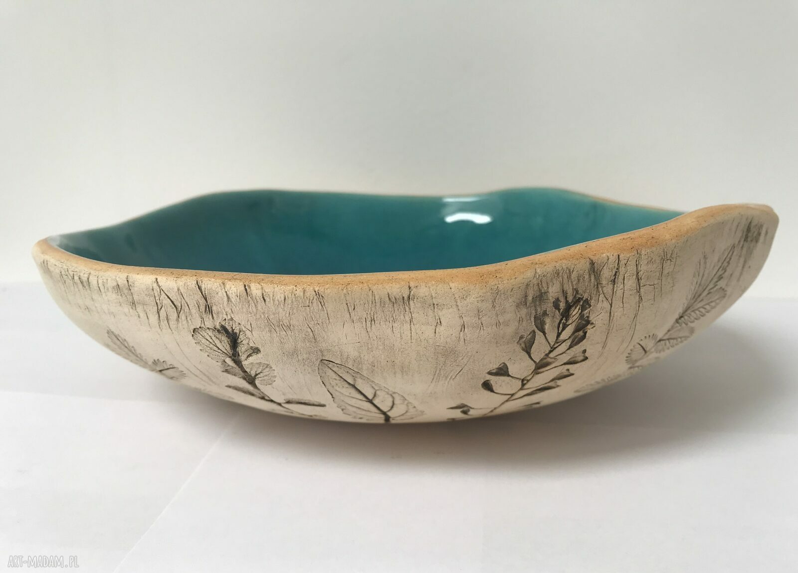Organiczna misa ceramiczna z roślinami - ręcznie wykonana misa na prezent urodzinowy