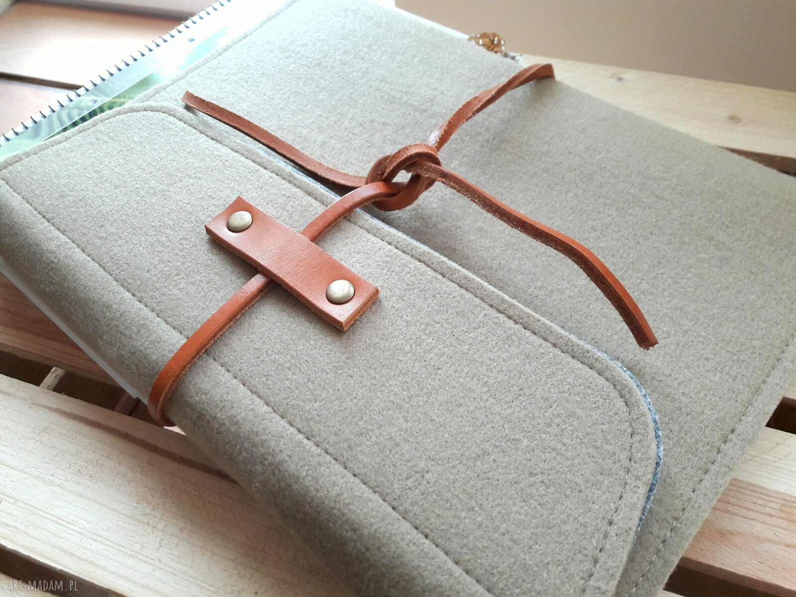 Organizer filcowy na dokumenty, laptop, tablet