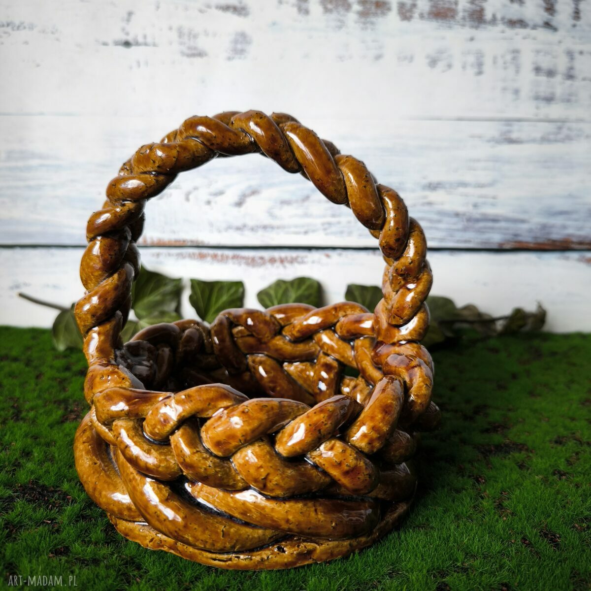Koszyczek ceramiczny inspirowany wikliną - ręcznie lepiona dekoracja