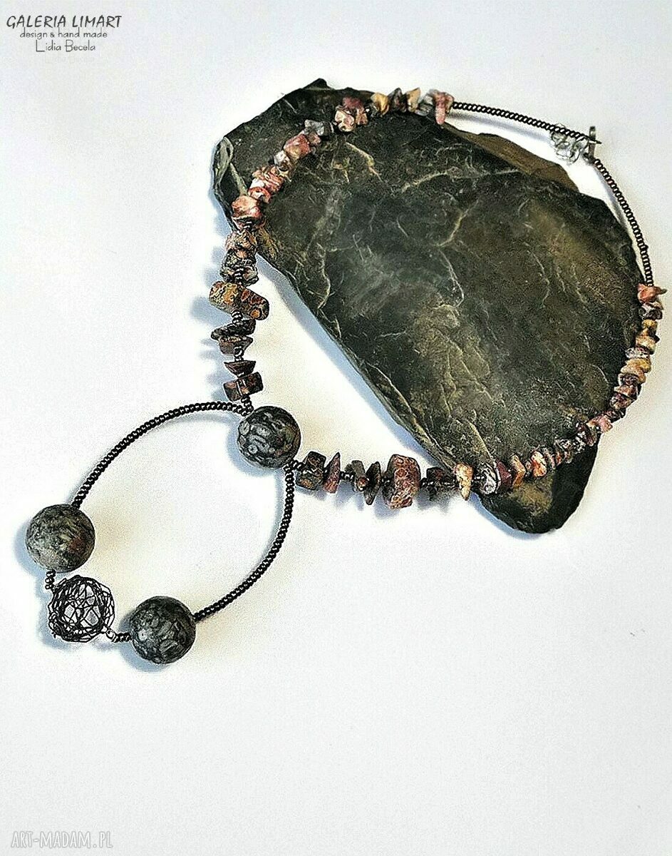 Oryginalny naszyjnik z morskiego fossilu - handmade w jednym egzemplarzu
