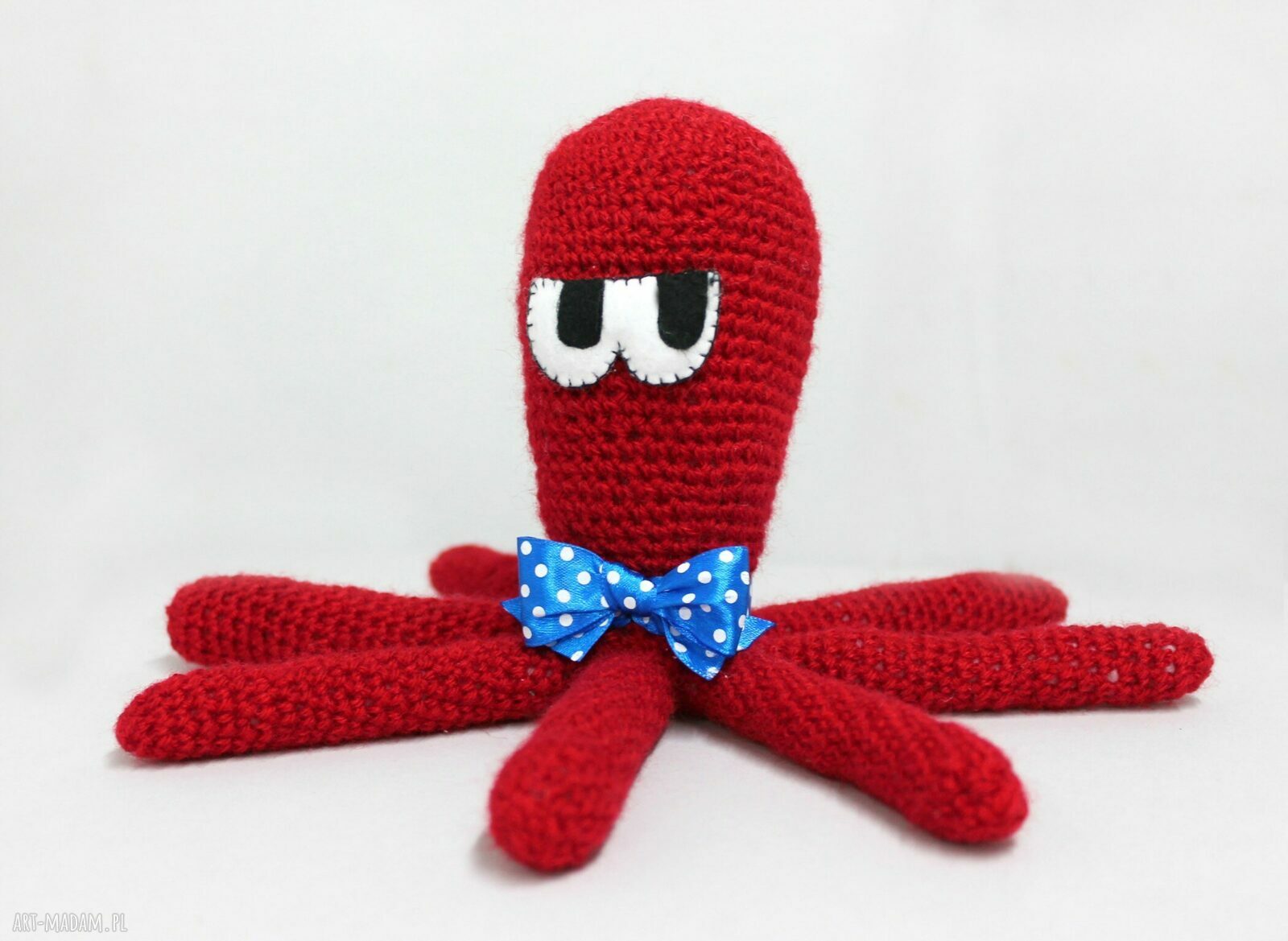 Ośmiornica z włóczki - szydełkowa maskotka handmade dla dziecka
