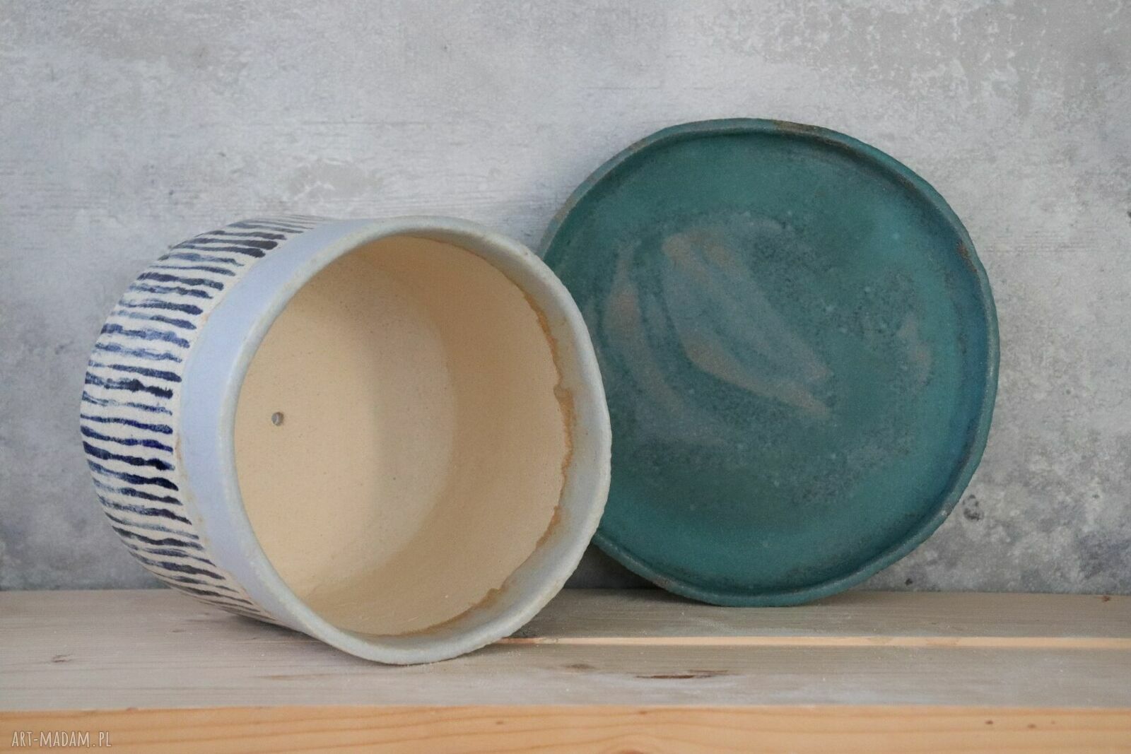 Otuliny - doniczka ceramiczna handmade, ręcznie lepiona i szkliwiona na niebiesko