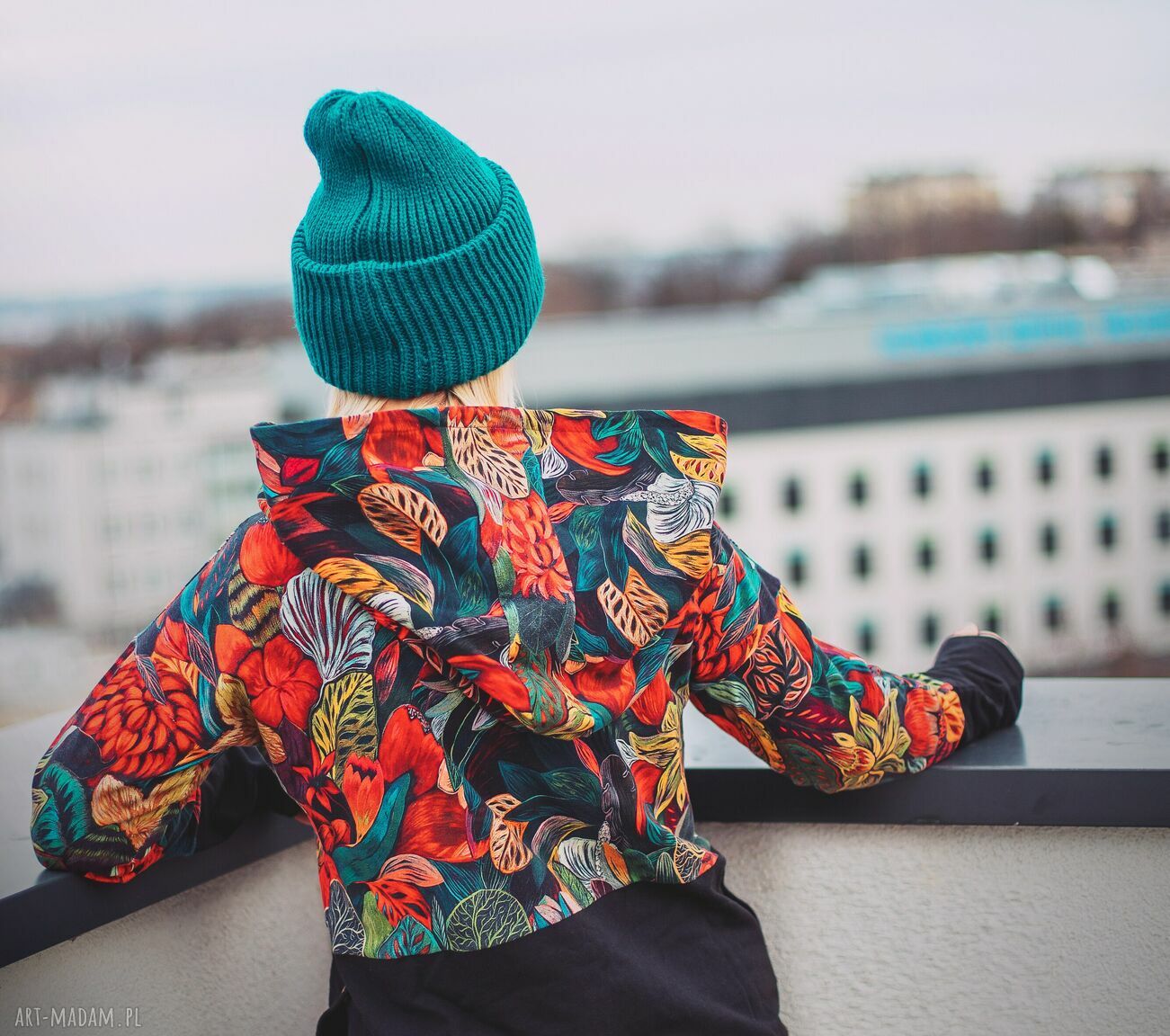 Oversize bluza patchwork z kapturem Tajemniczy Ogród na lato - M/L