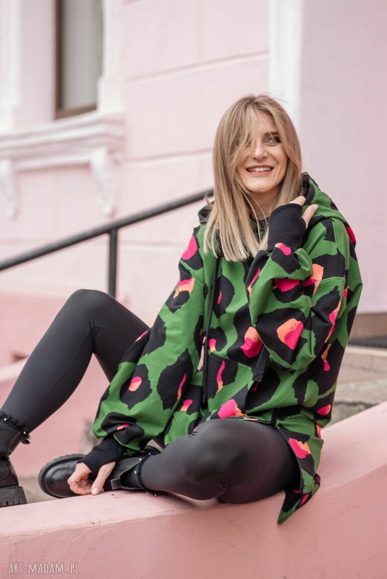 Bluza oversize Nina Pantera z kapturem-kominem