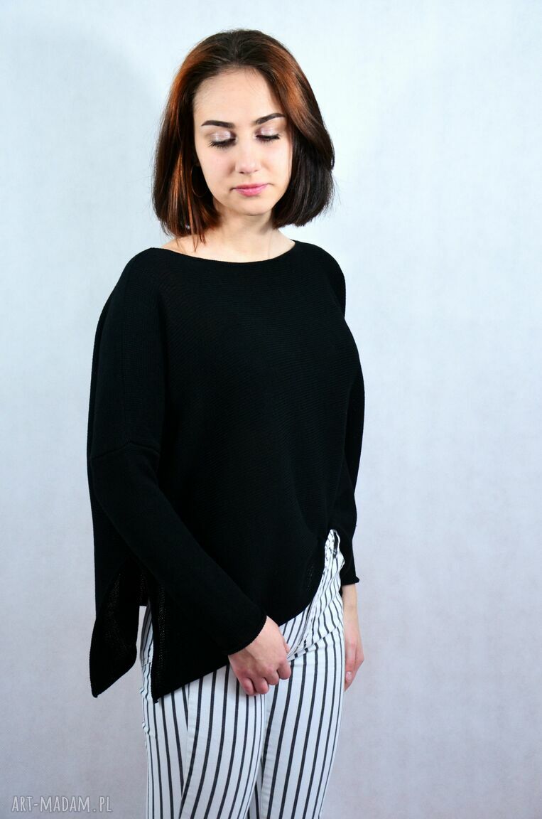 Oversize luźny sweter Hermina - minimalistyczny czarny