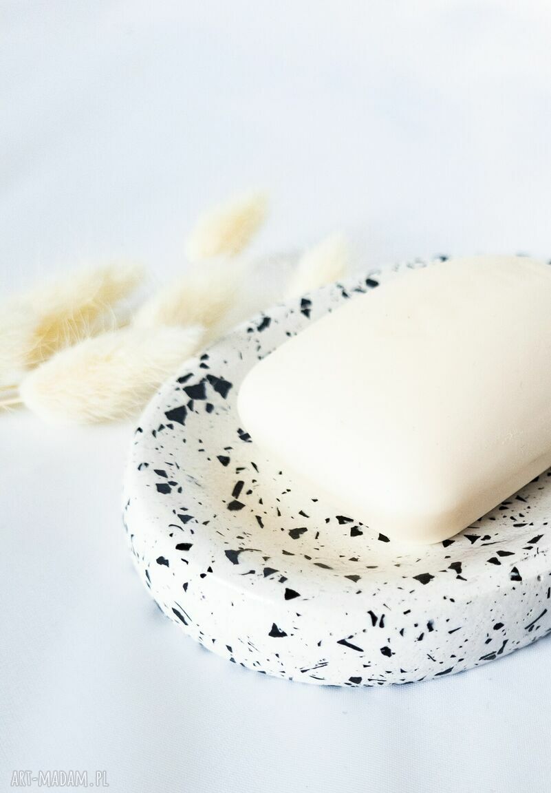 Mydelniczka owalna White & Black z efektem lastryko