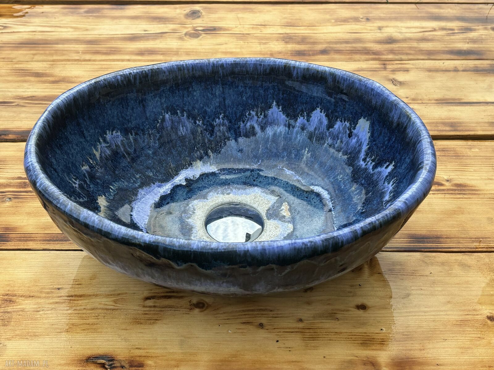 Owalna umywalka ceramiczna Głębia Oceanu