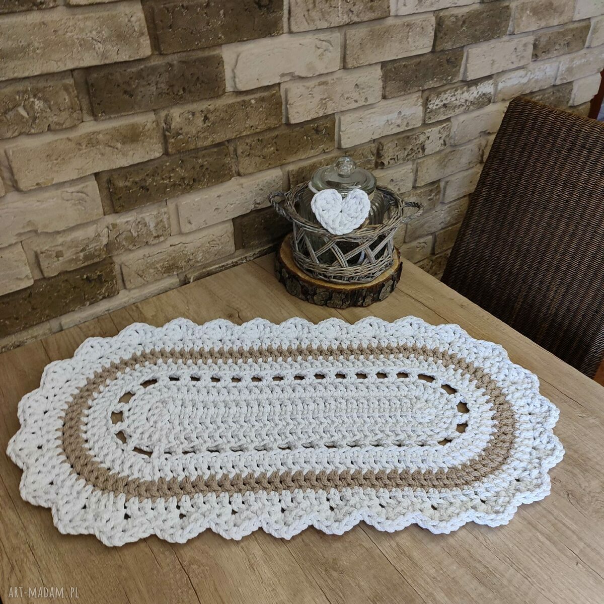 Bieżnik owalny ze sznurka 40x75 cm (boho) - ręcznie szydełkowany