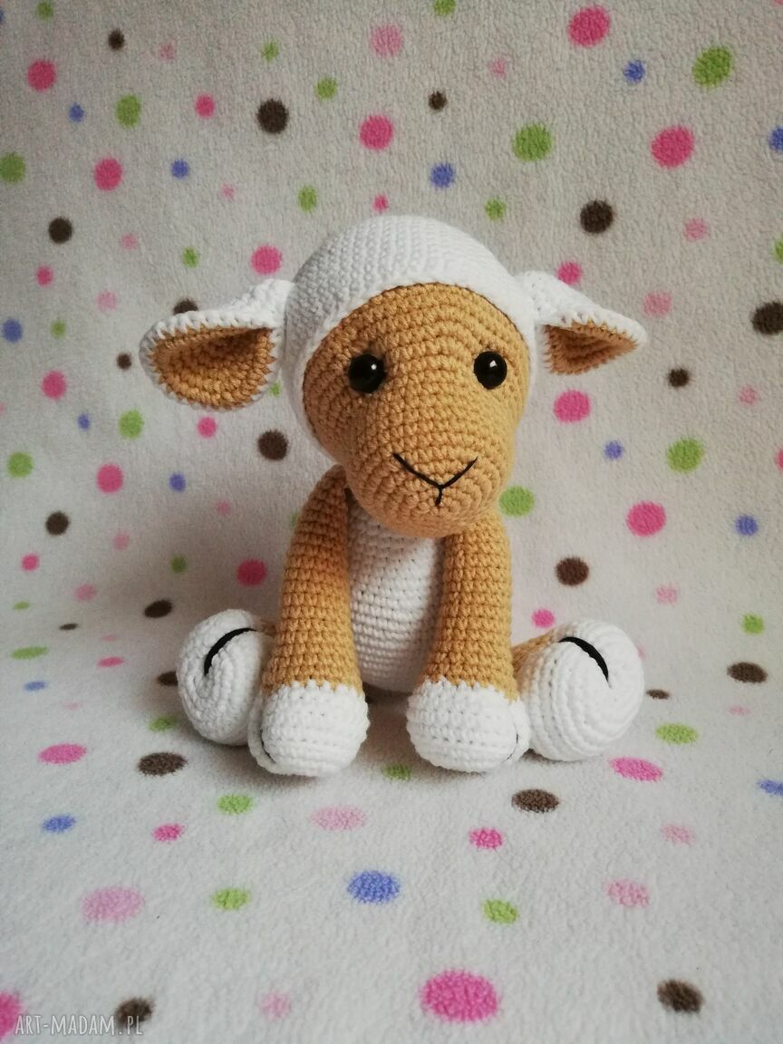 Owieczka Molly - owca szydełkowa, maskotka przytulanka handmade