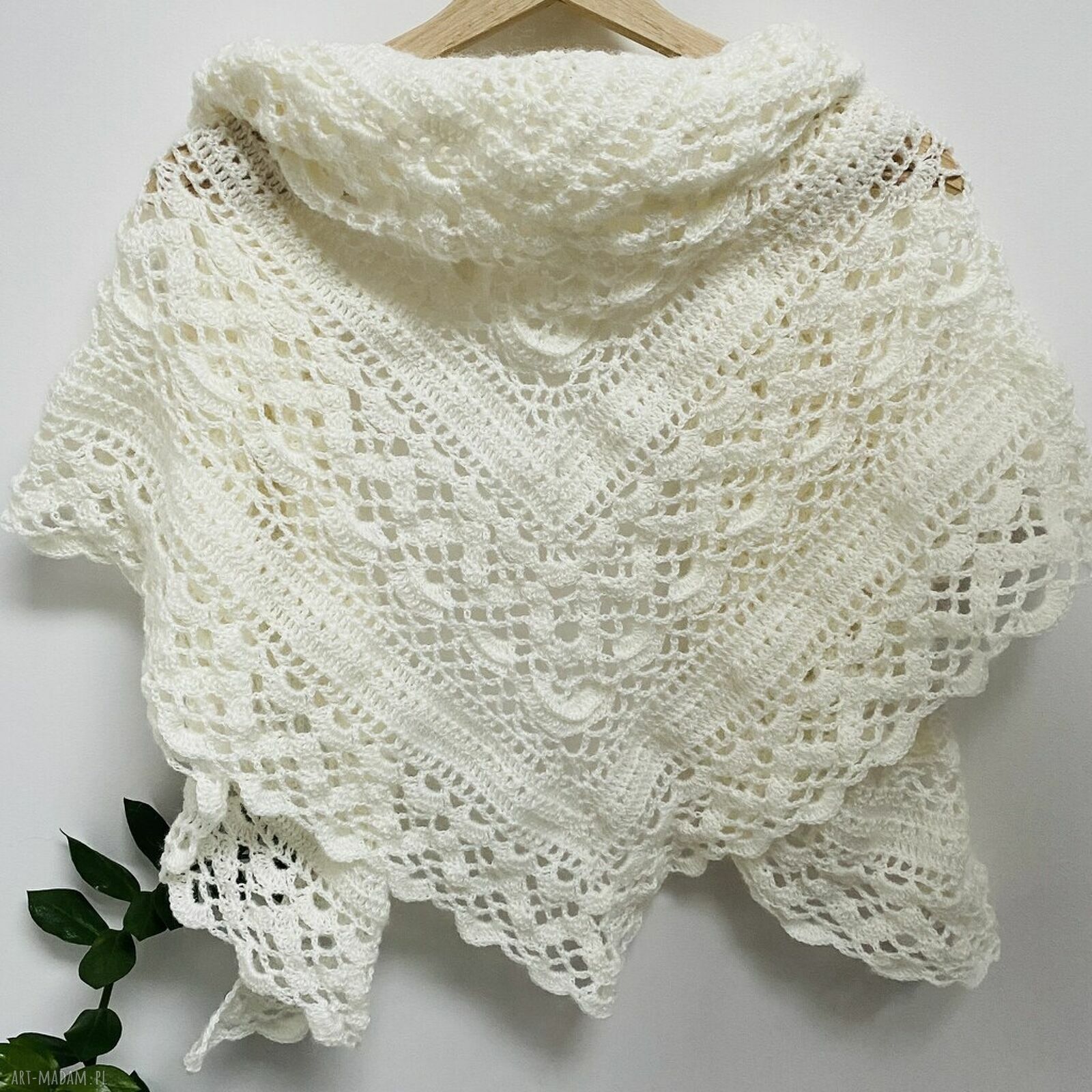 Ozdobna chusta ślubna ecru Klaziena z merino - handmade