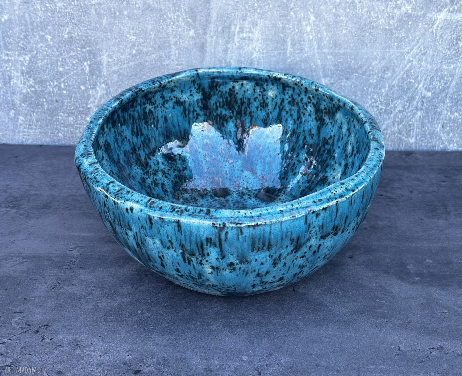 Ozdobna umywalka ceramiczna niebieska nakrapiana Ø 23 cm