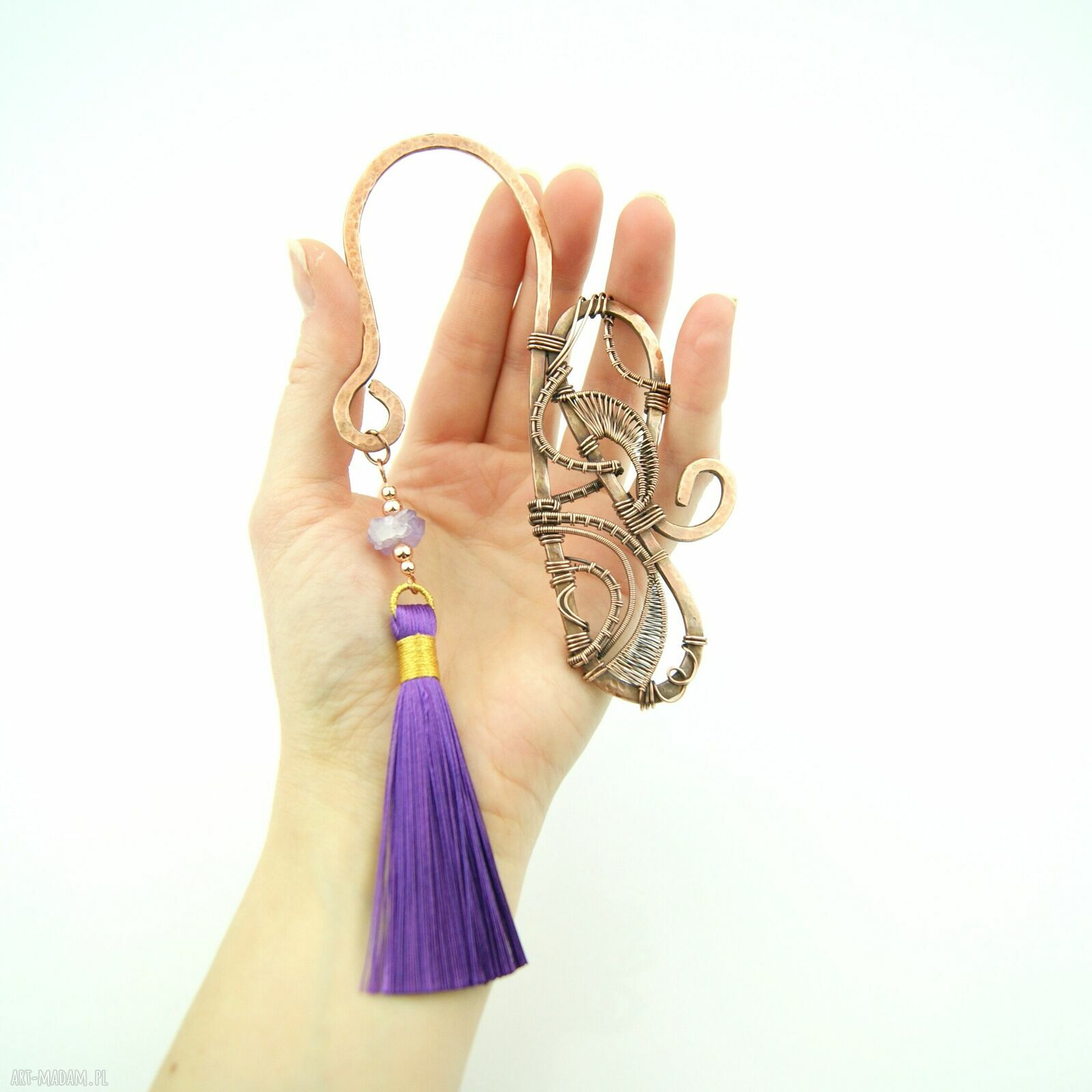 Ręczna zakładka do książki z ametystem i fioletowym chwostem (wire wrapping)