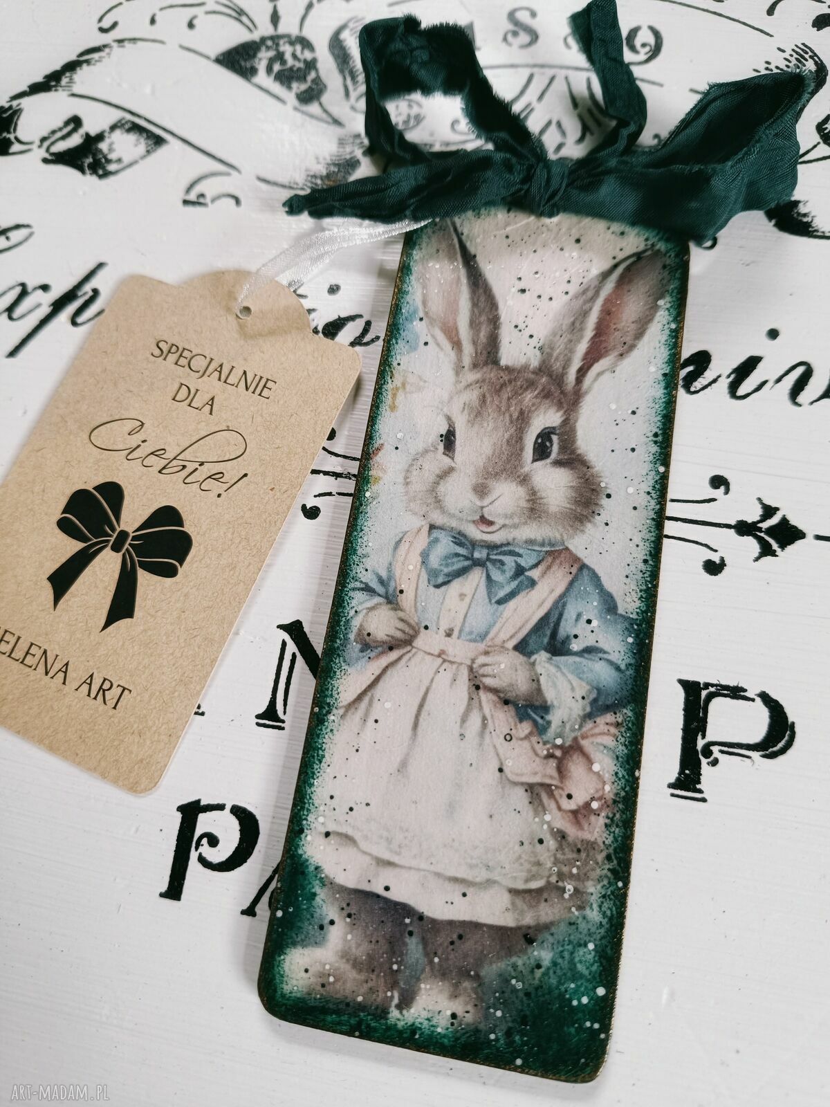 Ozdobna zawieszka z zajączkiem w stylu shabby chic