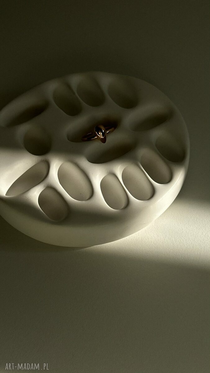 pierścionki: Pierścionek z kroplą z różowego złota ręcznie wykonane