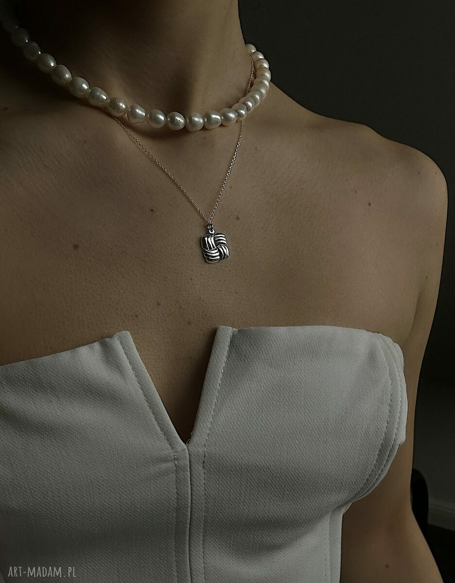 naszyjniki: Srebrny naszyjnik z pereł naturalnych Handmade