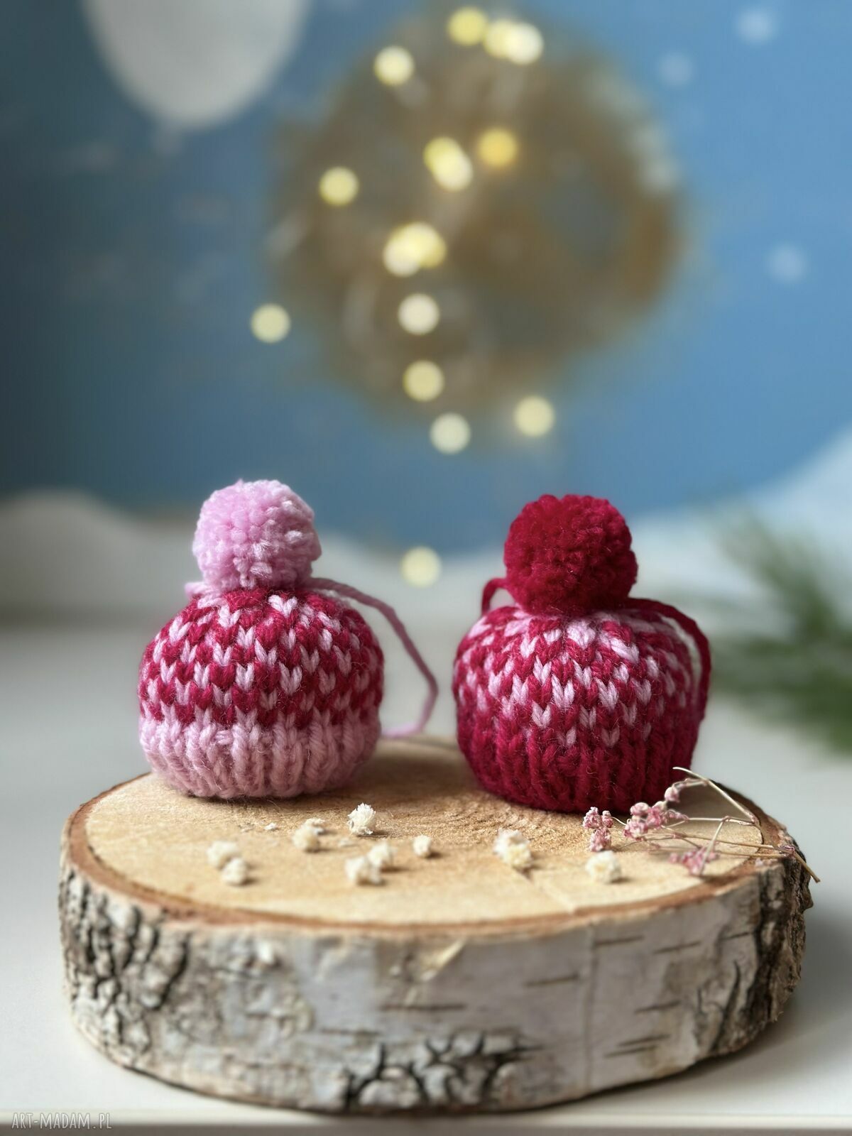 Mini-czapeczki na choinkę - ozdoby ręcznie robione (zestaw 2 szt.)