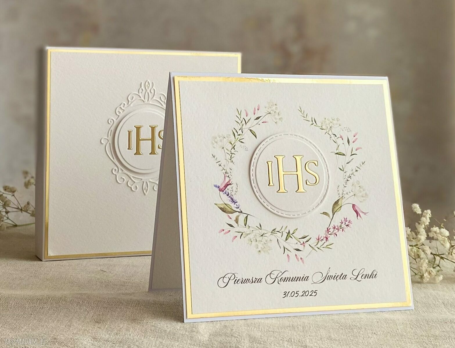 Pamiątka Pierwszej Komunii w pudełku z kopertą - personalizowana Linia Gold